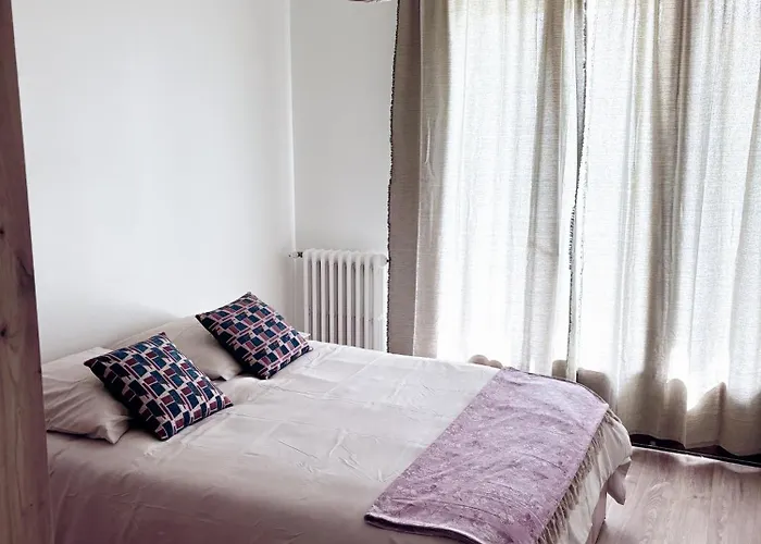 Appartement 79M2 Proche Airbus Tout Confort Lumineux 2 Chambres, 1 Bureau